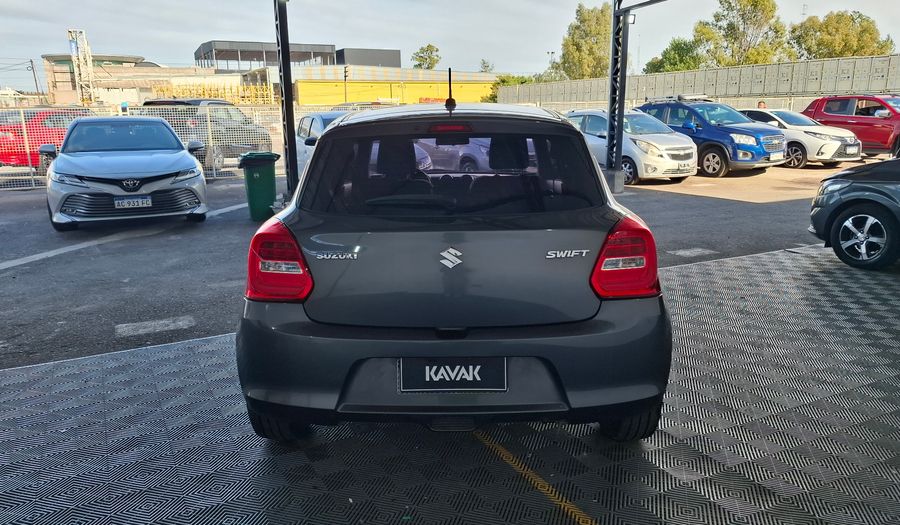 Suzuki Swift 1.2 16V GLX CVT Hatchback 2019