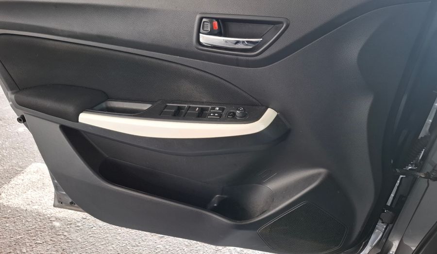 Suzuki Swift 1.2 16V GLX CVT Hatchback 2019