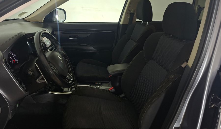 Mitsubishi Outlander 2.4 GLX CVT 4WD Suv 2019