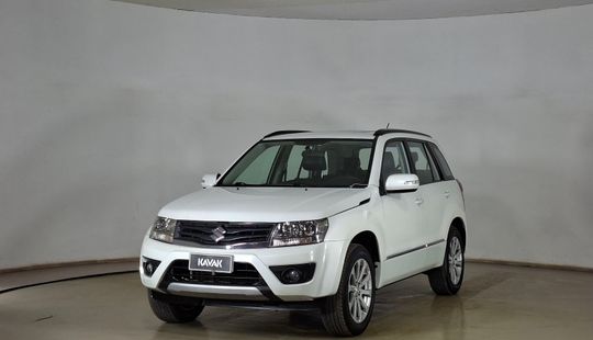 Suzuki • GrandNomade