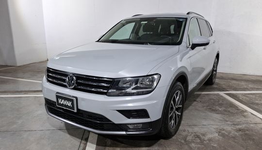Volkswagen • Tiguan