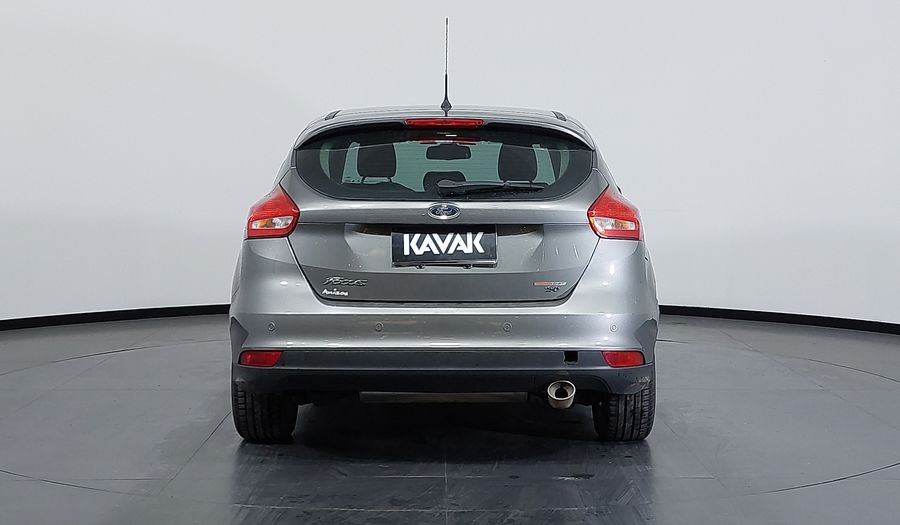 Ford Focus 2.0 SE AT Hatchback 2016