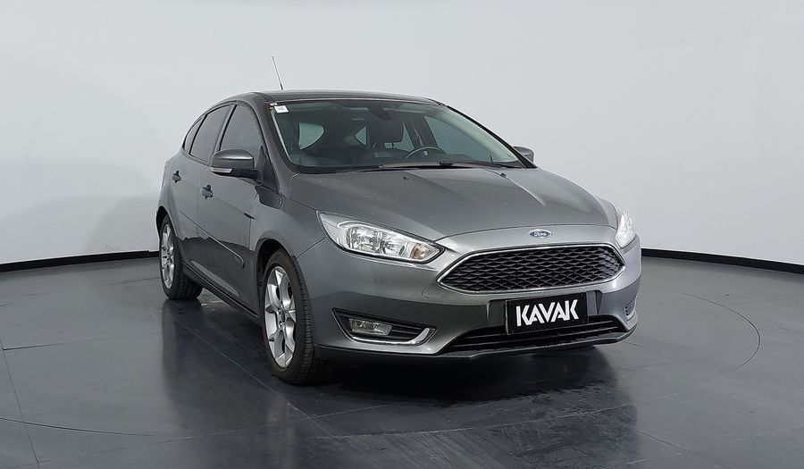 Ford Focus 2.0 SE AT Hatchback 2016