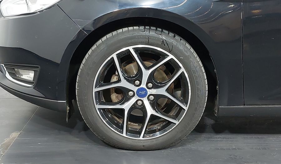 Ford Focus 2.0 TITANIUM AT Hatchback 2017