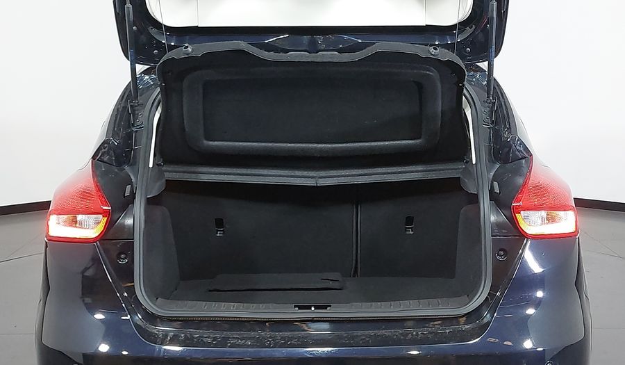 Ford Focus 2.0 TITANIUM AT Hatchback 2017