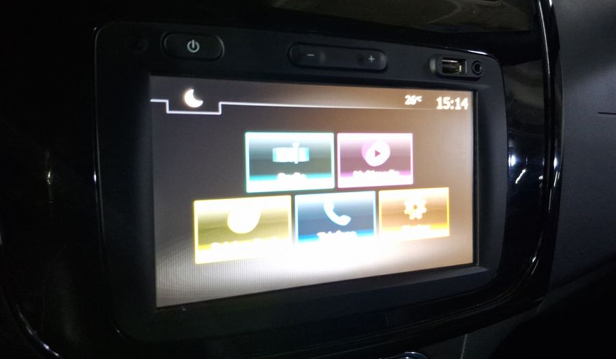 Renault Logan 1.6 INTENS MT Sedan 2024