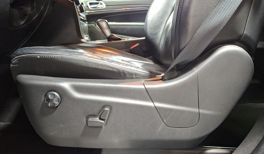 Jeep Grand Cherokee 3.6 LIMITED LUJO V6 AUTO Suv 2021