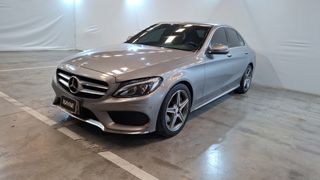 Mercedes Benz • Clase C