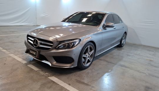 Mercedes Benz • Clase C