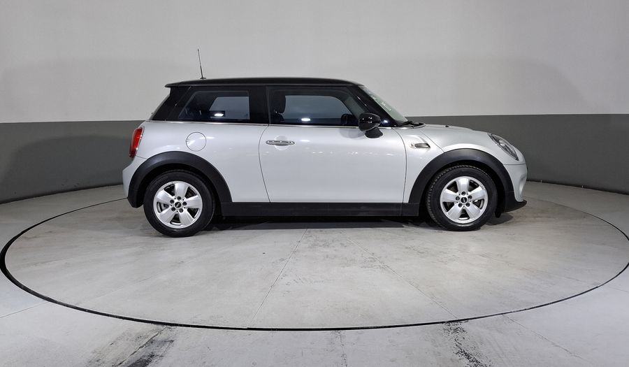 Mini Cooper 1.5 COOPER SALT DCT Hatchback 2021