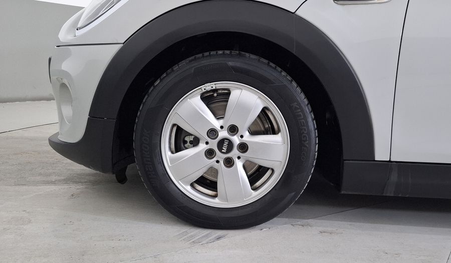 Mini Cooper 1.5 COOPER SALT DCT Hatchback 2021