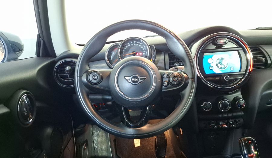 Mini Cooper 1.5 COOPER SALT DCT Hatchback 2021