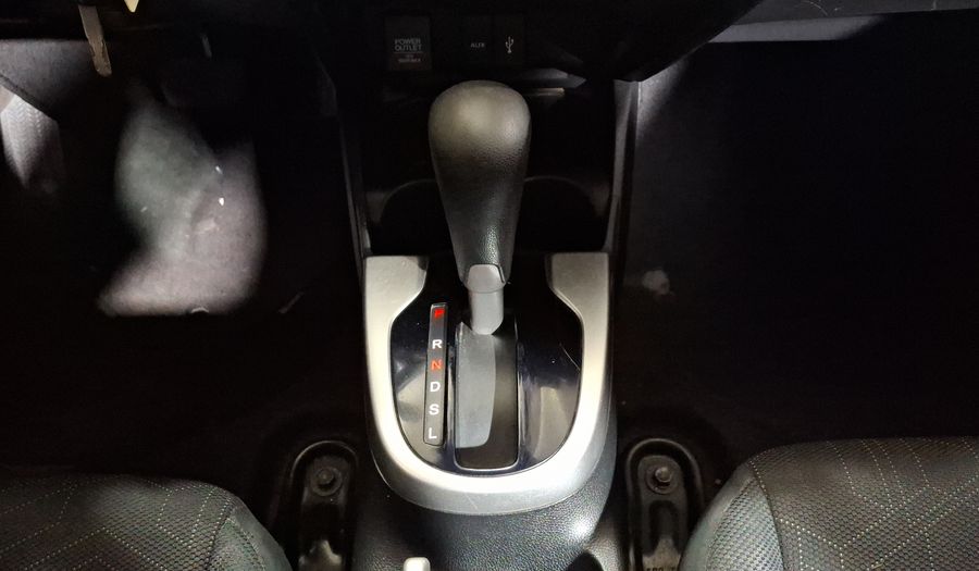 Honda Fit 1.5 HIT CVT Hatchback 2015
