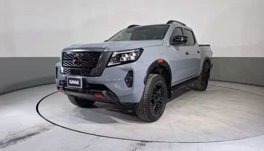 Nissan • Frontier