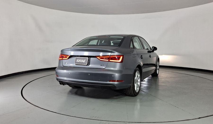 Audi A3 1.4 TFSI AMBIENTE S TRONIC Sedan 2016