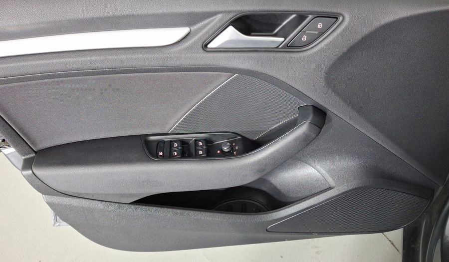 Audi A3 1.4 TFSI AMBIENTE S TRONIC Sedan 2016