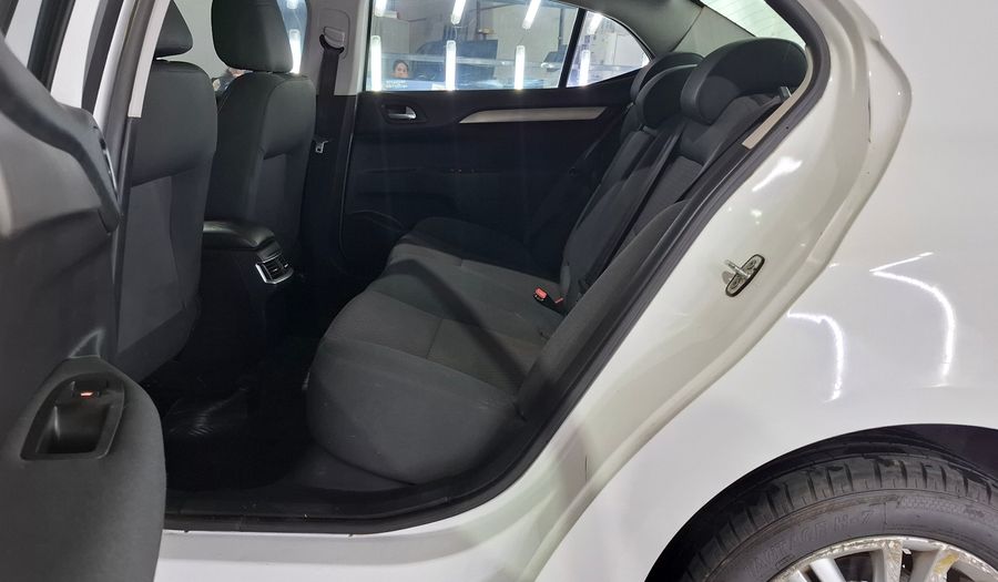 Citroen C4 Lounge 2.0I 16V ORIGINE Sedan 2016