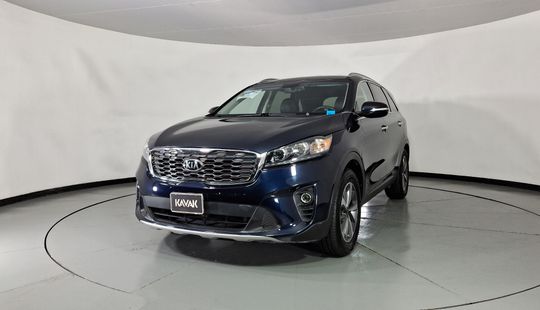 Kia • Sorento