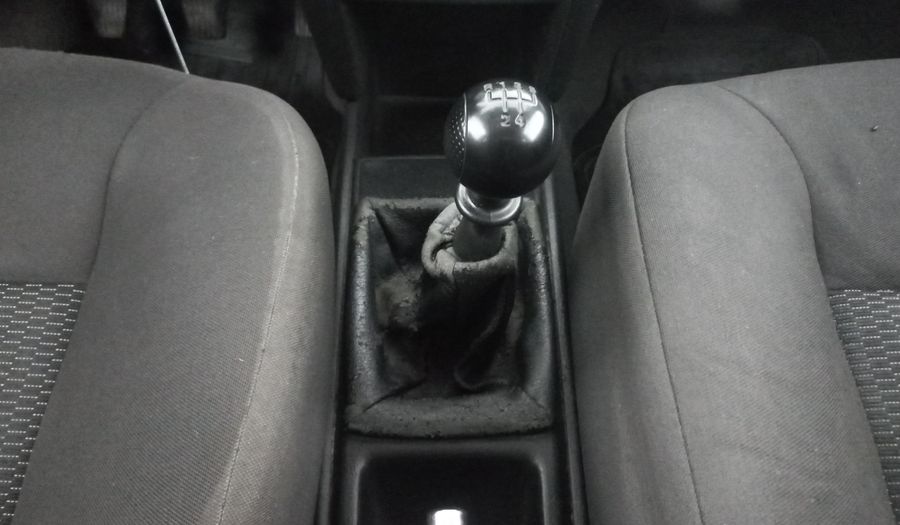 Chevrolet Aveo 1.6 MT M Sedan 2015