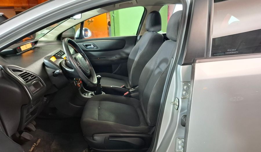 Citroen C4 1.6I 16V X Hatchback 2010