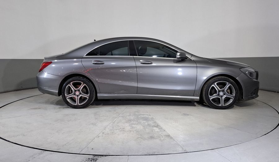 Mercedes Benz Clase Cla 1.6 CLA 200 CGI SPORT AT Coupe 2014