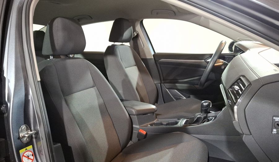 Volkswagen Jetta 1.4 COMFORTLINE AUTO Sedan 2019