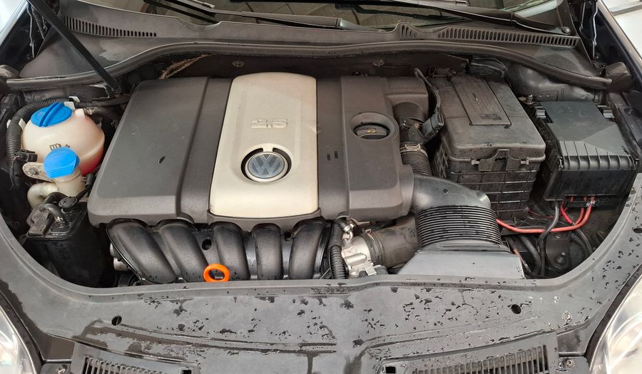 Volkswagen Vento 2.5 ADVANCE TIPTRONIC Sedan 2008