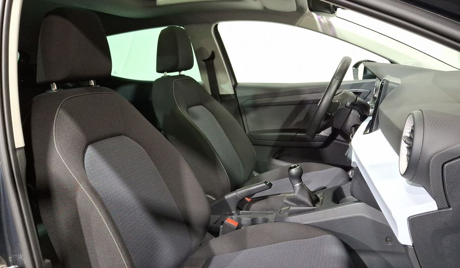 Seat Ibiza 1.6 STYLE Hatchback 2025
