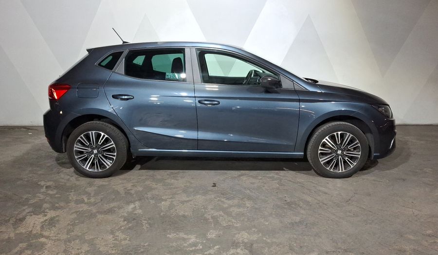 Seat Ibiza 1.6 STYLE Hatchback 2025