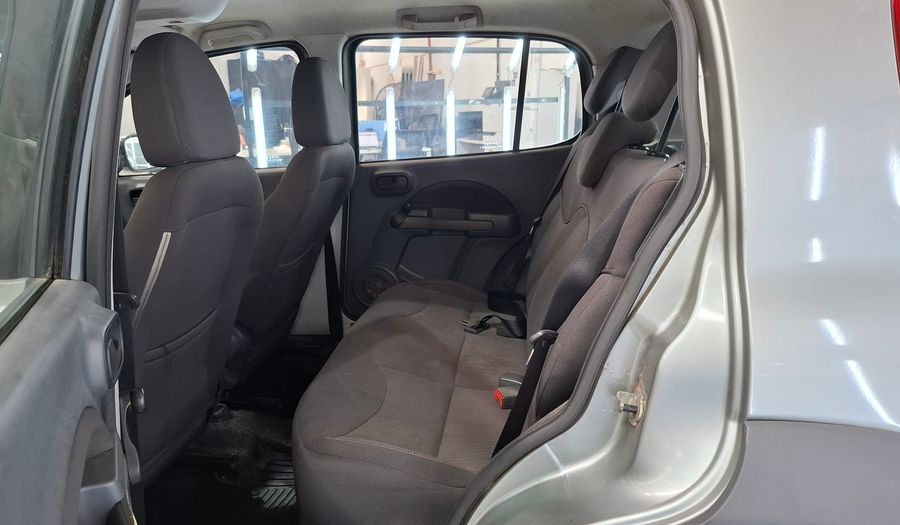 Fiat Uno 1.4 8V WAY 5P Hatchback 2011