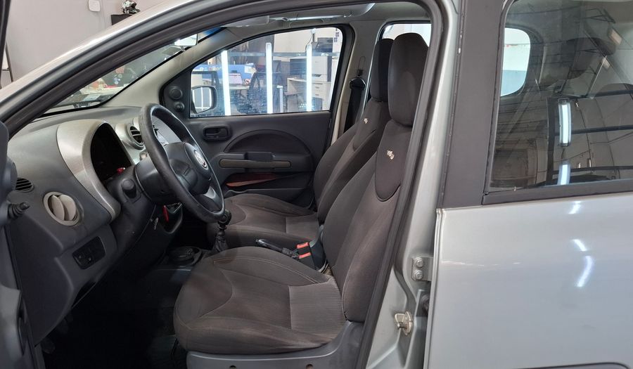 Fiat Uno 1.4 8V WAY 5P Hatchback 2011