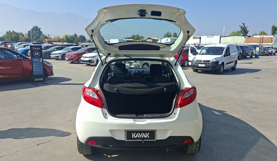 Mazda 2 1.5 V Hatchback 2014