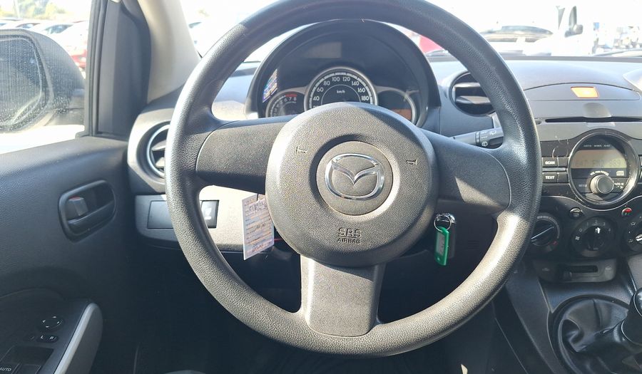 Mazda 2 1.5 V Hatchback 2014