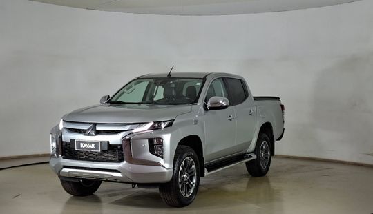 Mitsubishi • L200