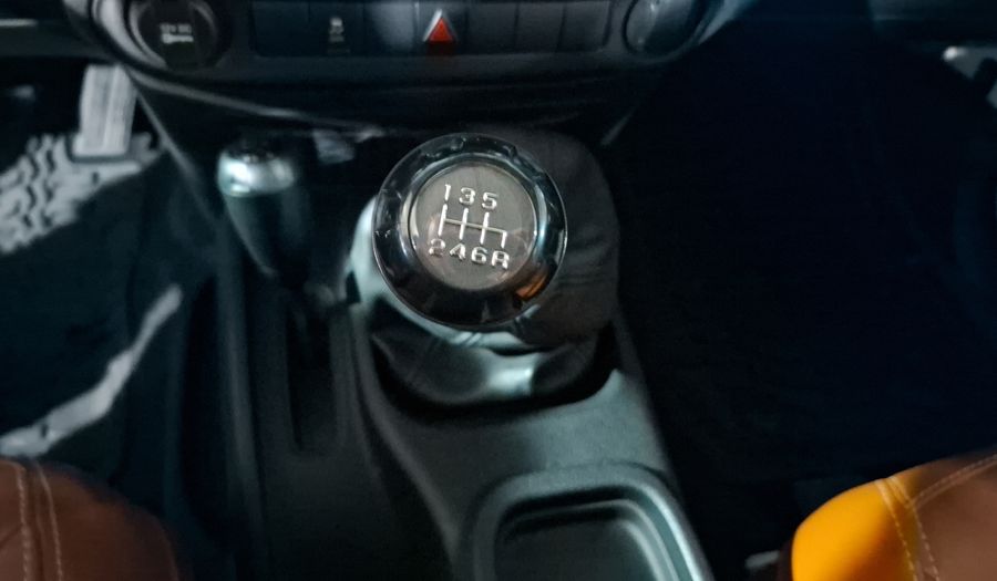 Jeep Wrangler 3.6 SPORT 4X4 MTX Suv 2016