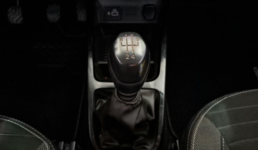 Renault Kwid 1.0 ICONIC Hatchback 2022