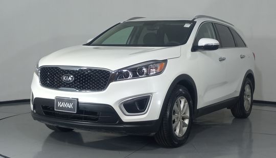 Kia • Sorento