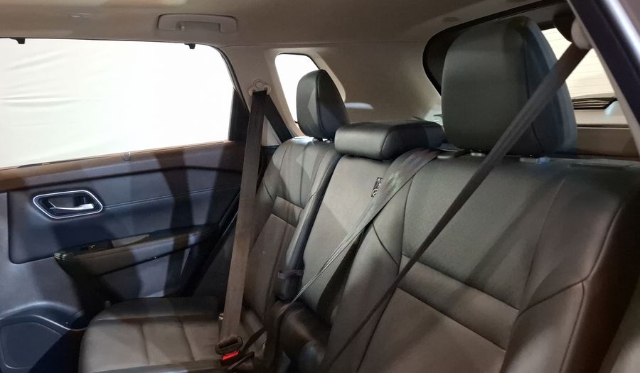 Nissan X-trail 2.5 PLATINUM PLUS 2 ROW CVT Suv 2025