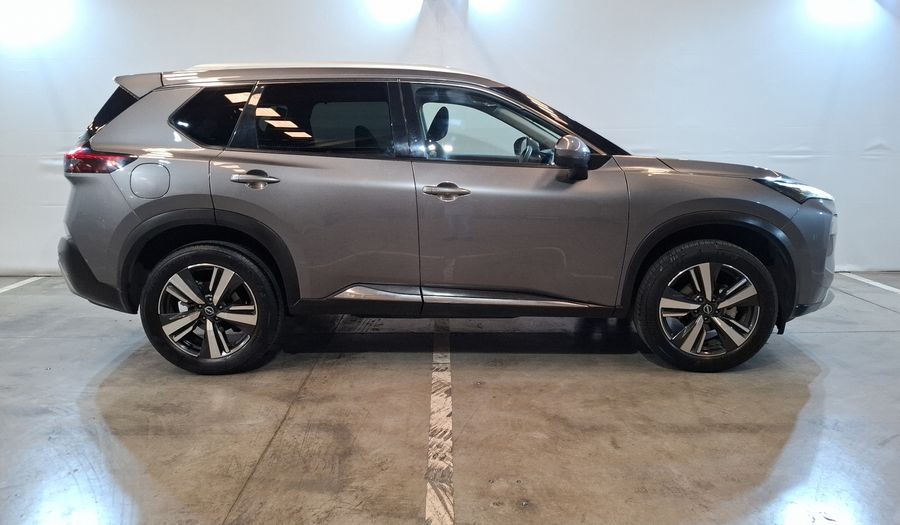 Nissan X-trail 2.5 PLATINUM PLUS 2 ROW CVT Suv 2025