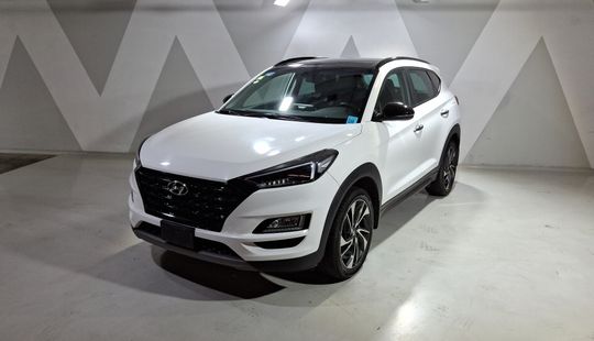 Hyundai • Tucson
