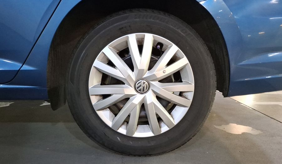 Volkswagen Jetta 1.4 TRENDLINE AUTO Sedan 2020