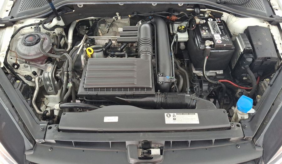 Volkswagen Golf 1.4 HIGHLINE DCT Hatchback 2020