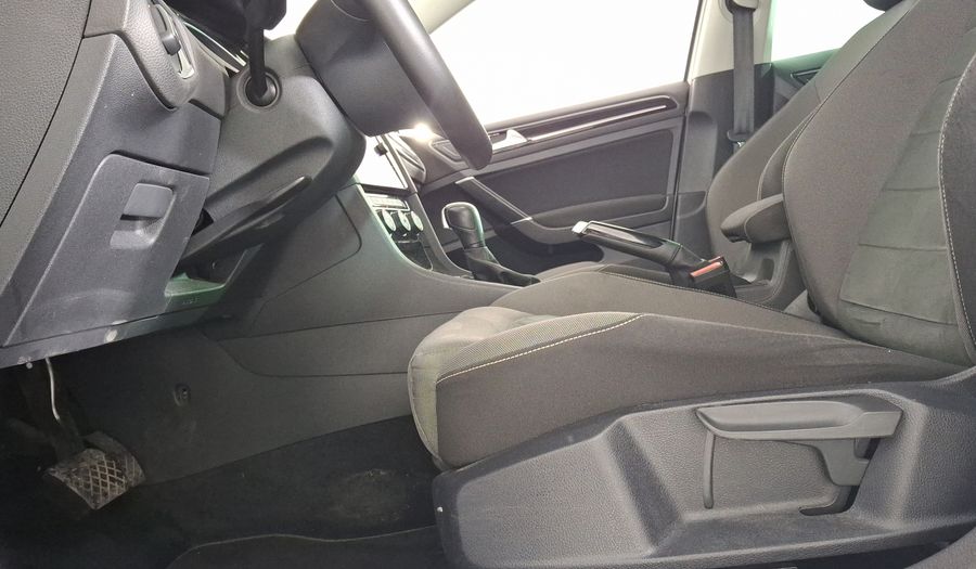 Volkswagen Golf 1.4 HIGHLINE DCT Hatchback 2020