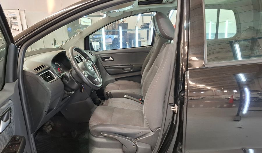 Volkswagen Fox 1.6 HIGHLINE I MOTION Hatchback 2011