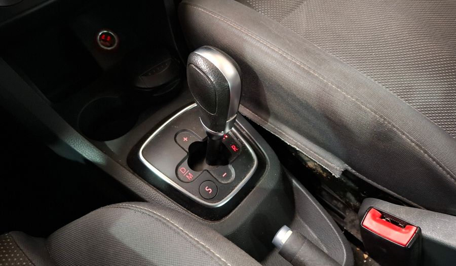 Volkswagen Fox 1.6 HIGHLINE I MOTION Hatchback 2011