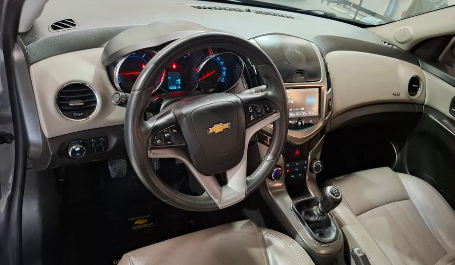 Chevrolet Cruze 1.8 LTZ Sedan 2013