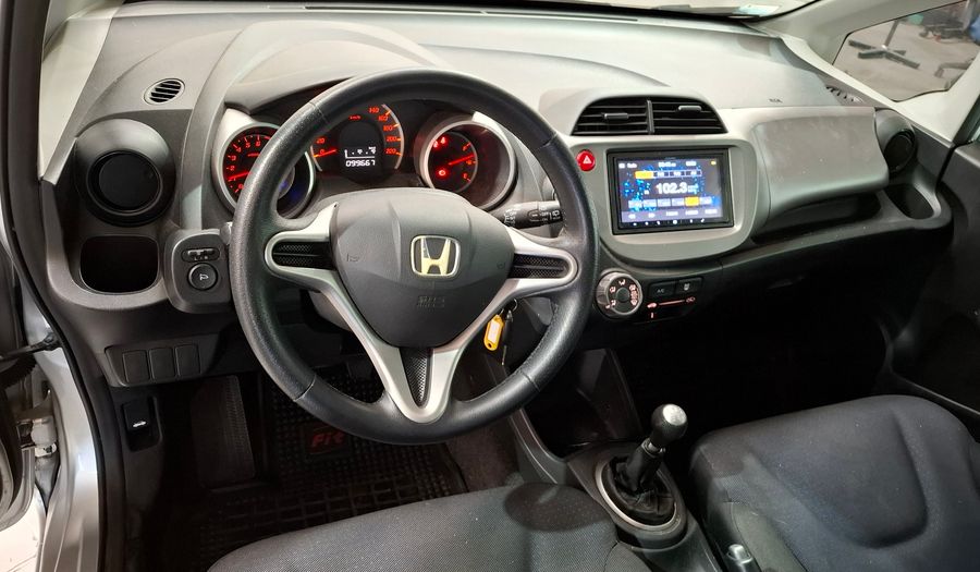Honda Fit 1.4 LX-L MT Hatchback 2010