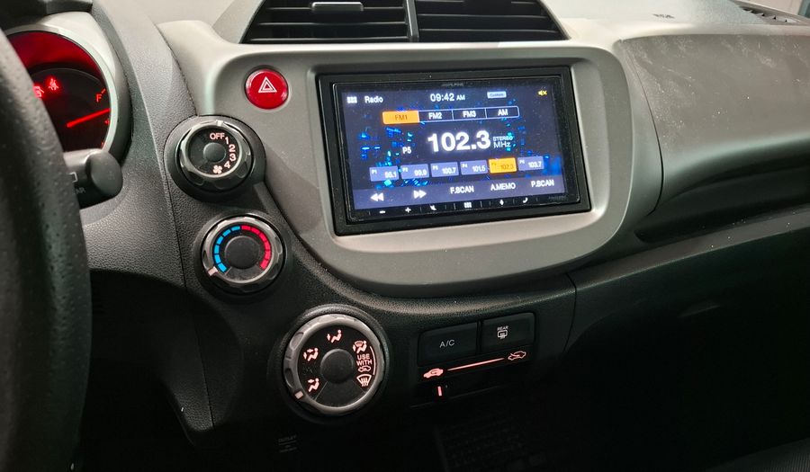 Honda Fit 1.4 LX-L MT Hatchback 2010