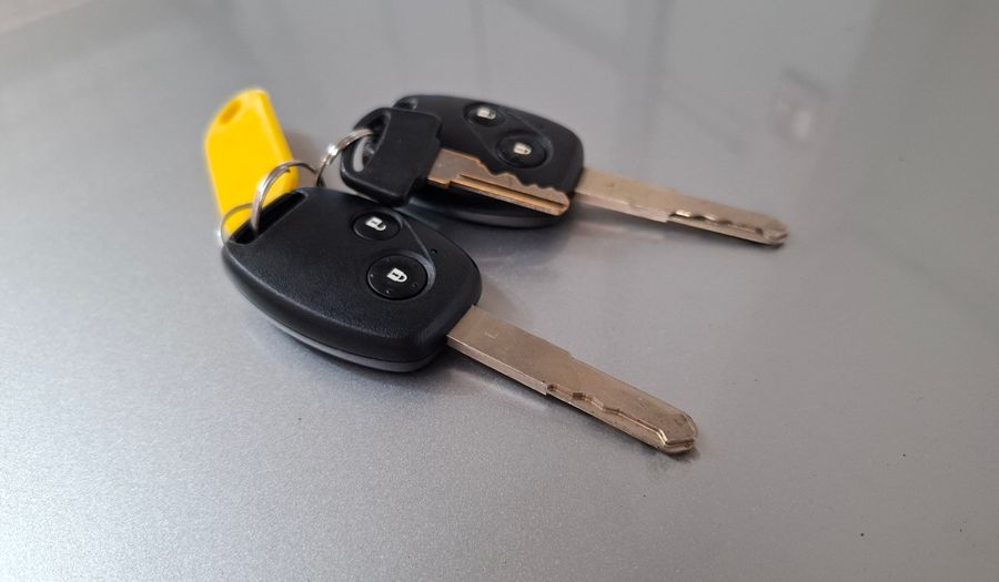 Honda Fit 1.4 LX-L MT Hatchback 2010