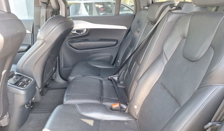 Volvo Xc90 2.0 T5 KINETIC AUTO 4WD Suv 2017